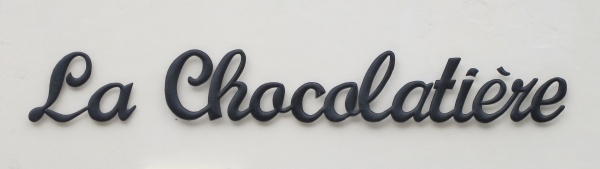 La Chocolatiere 001.jpg