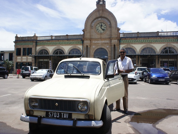 Tana Taxi Driver Richard 005.jpg